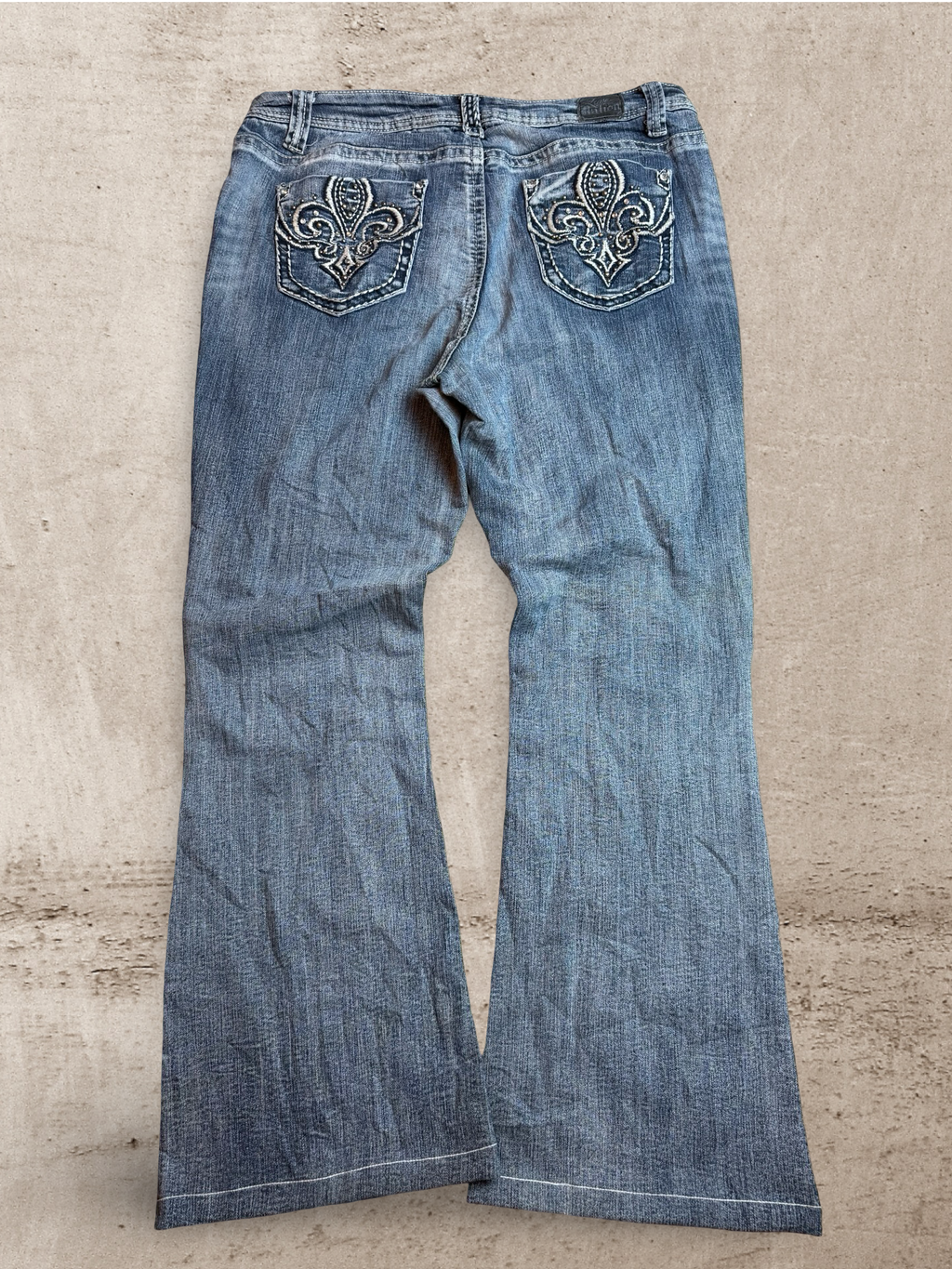 Embroidered Vintage Jeans | W38 L33