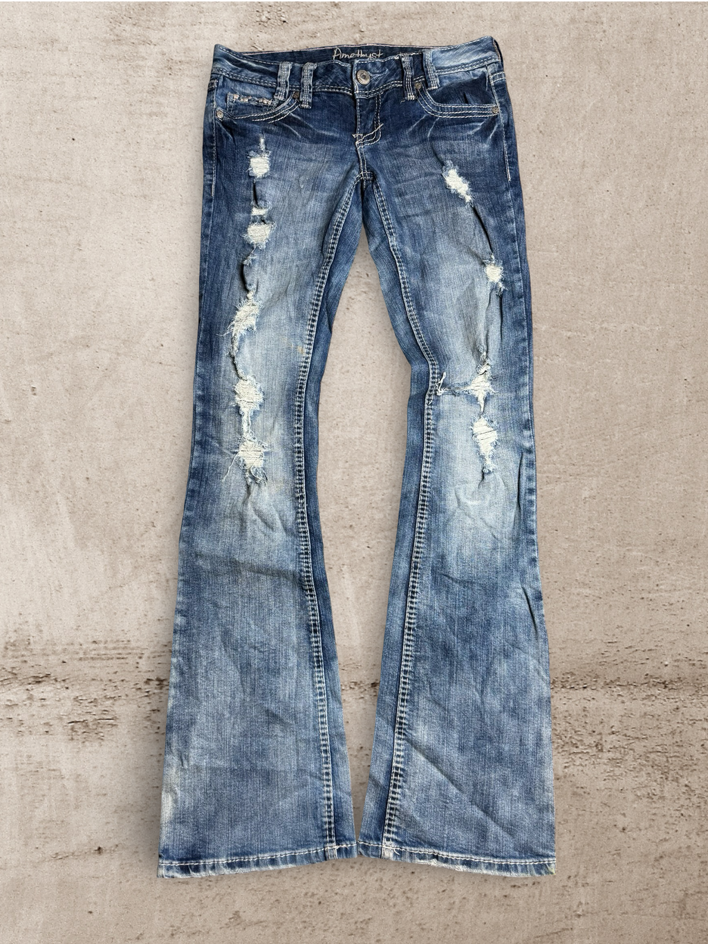 Embroidered Vintage Jeans  | W30 L32