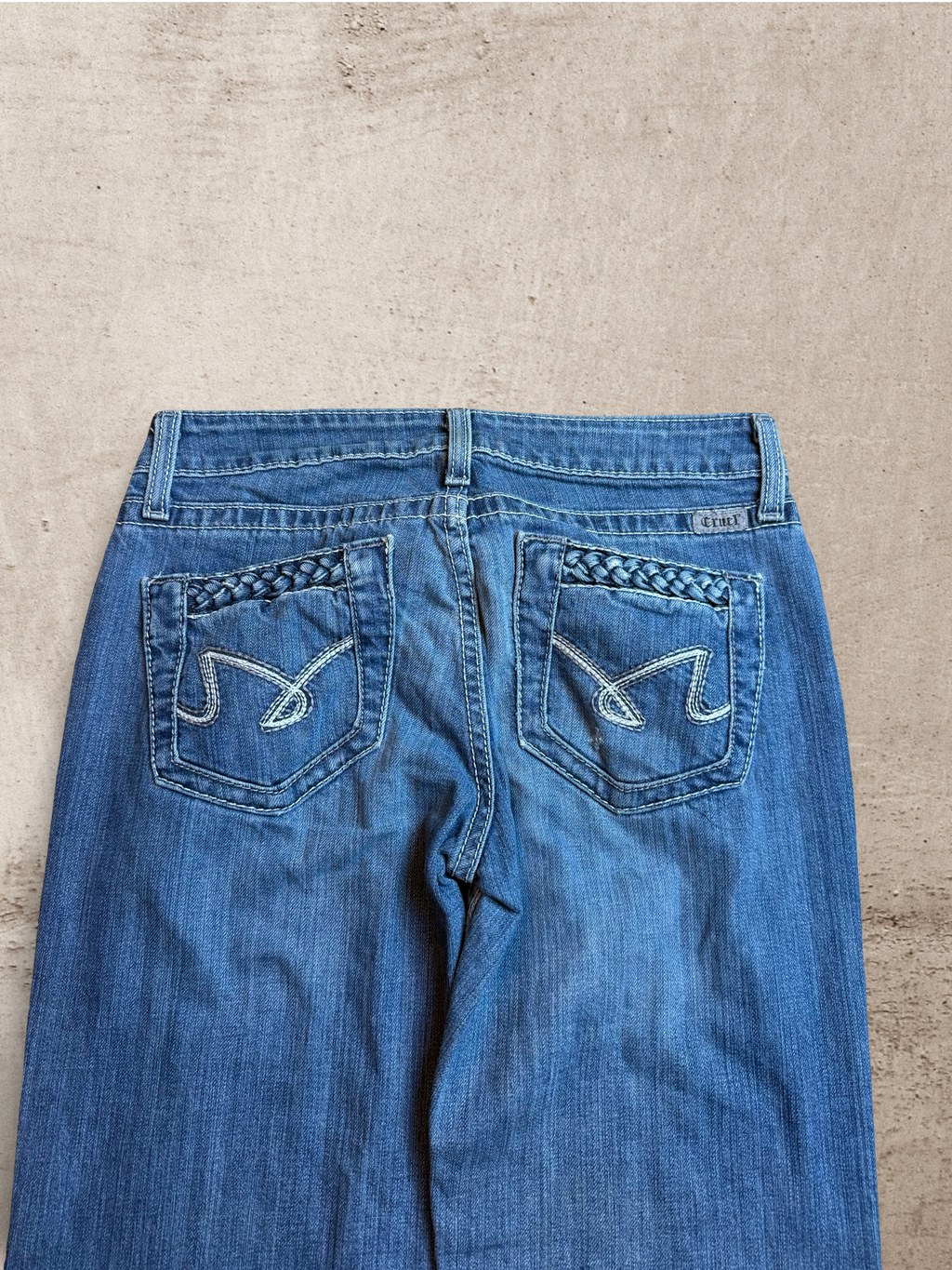 Embroidered Vintage Jeans | W30 L36
