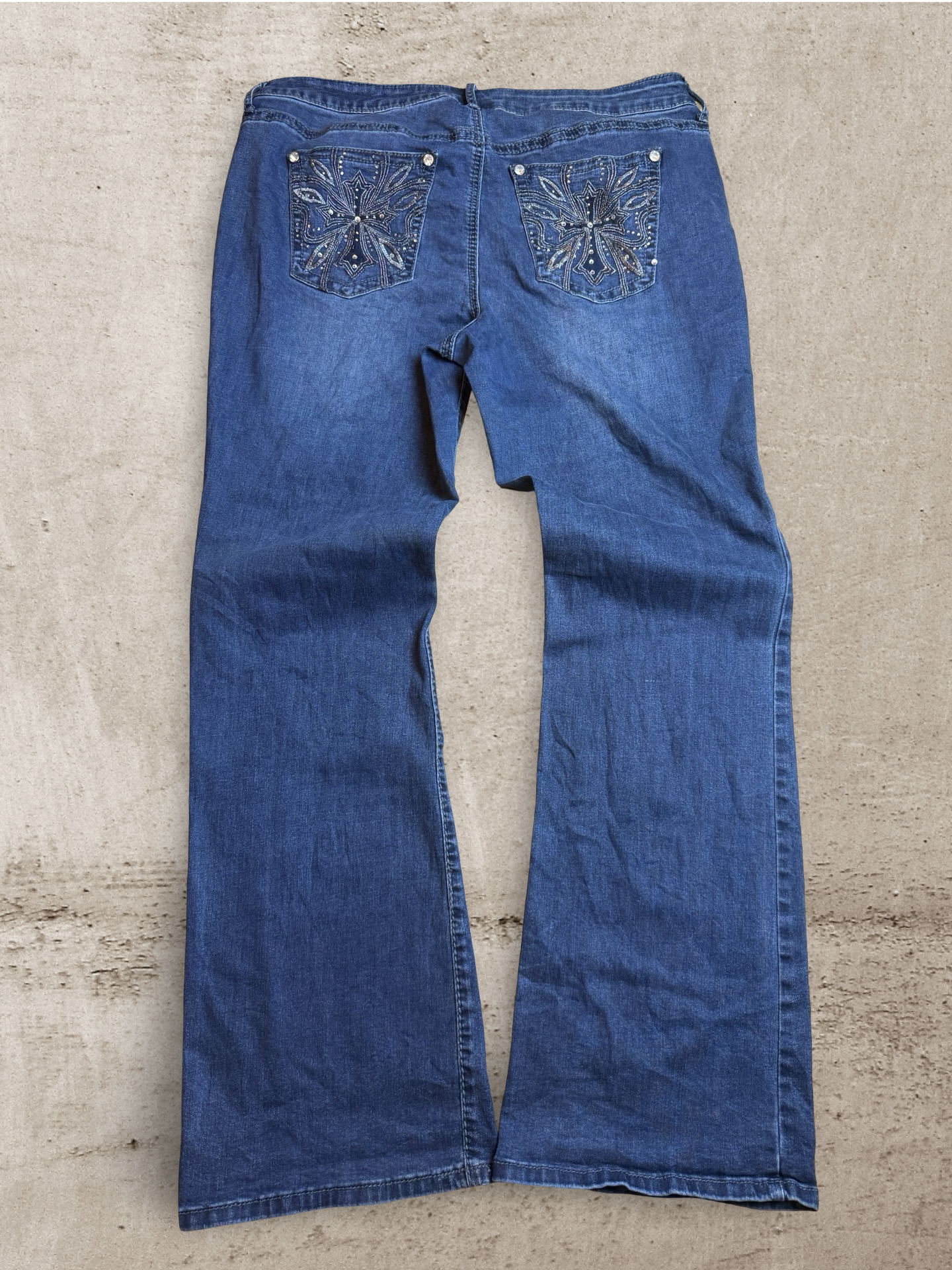 Embroidered Vintage Jeans | W36 L34
