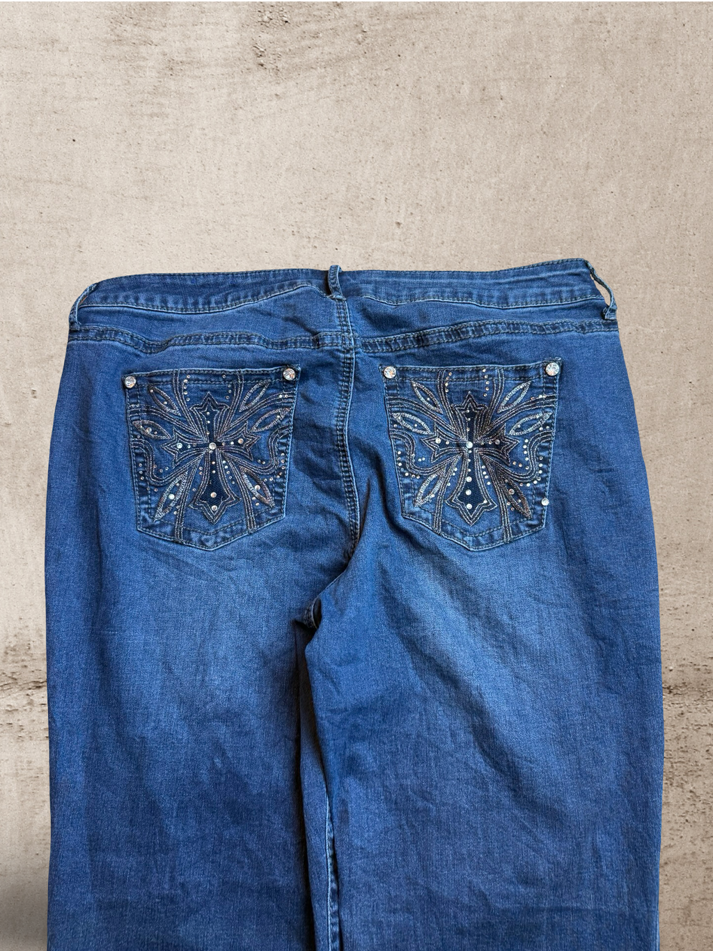 Embroidered Vintage Jeans | W36 L34