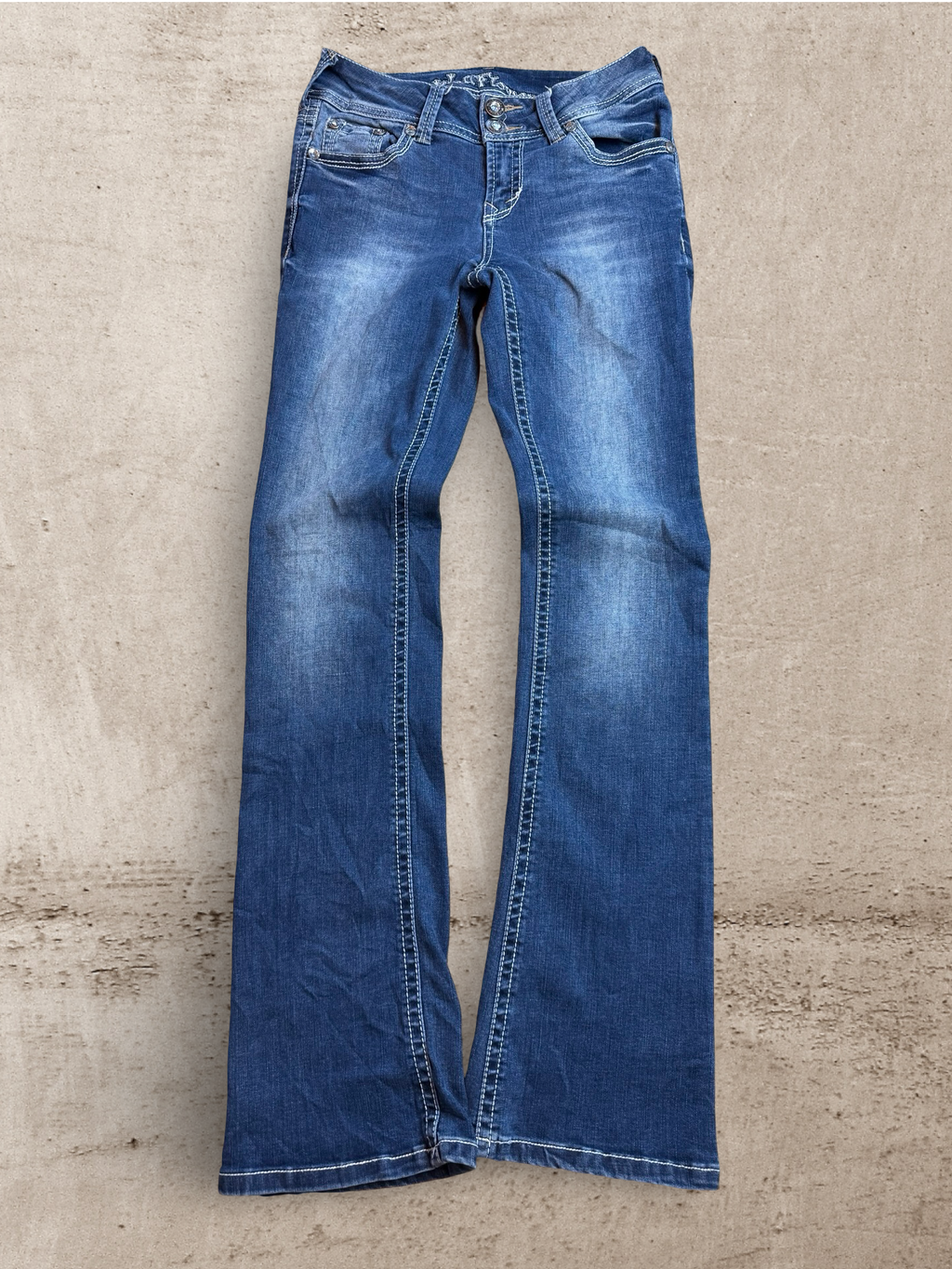 Embroidered Vintage Jeans | W27 L33