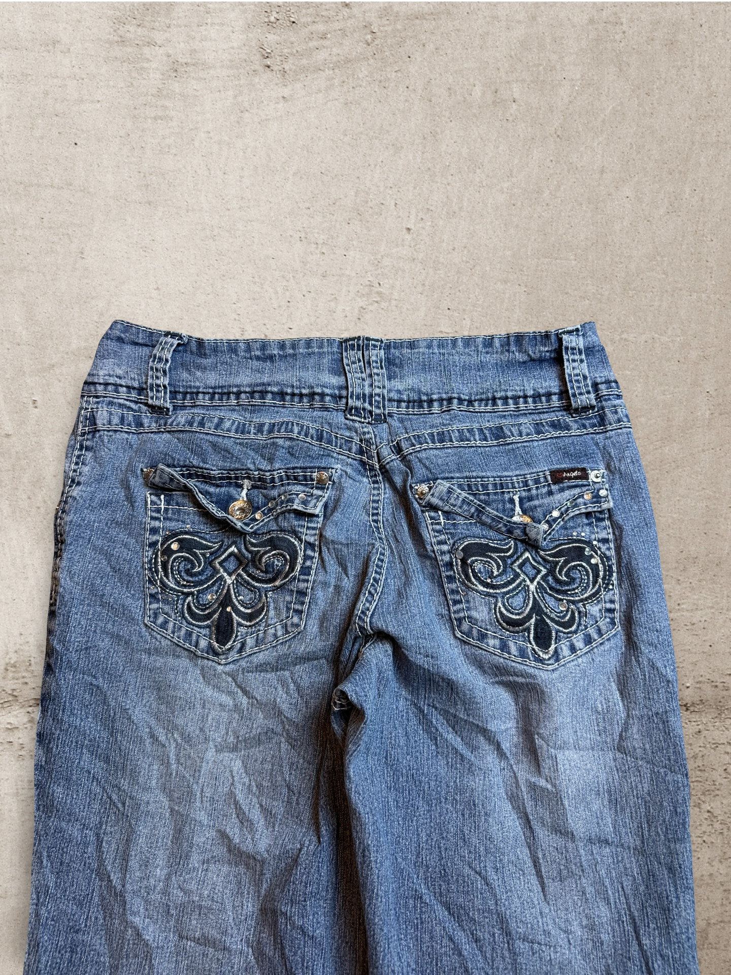 Embroidered Vintage Jeans | W29 L33