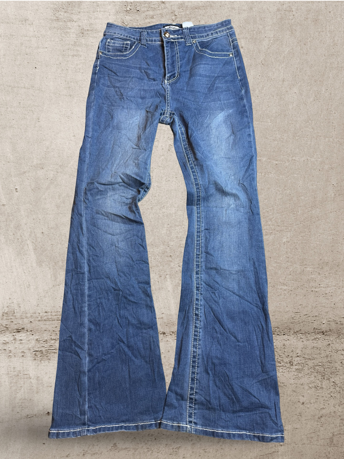 Embroidered Vintage Jeans | W27 L35