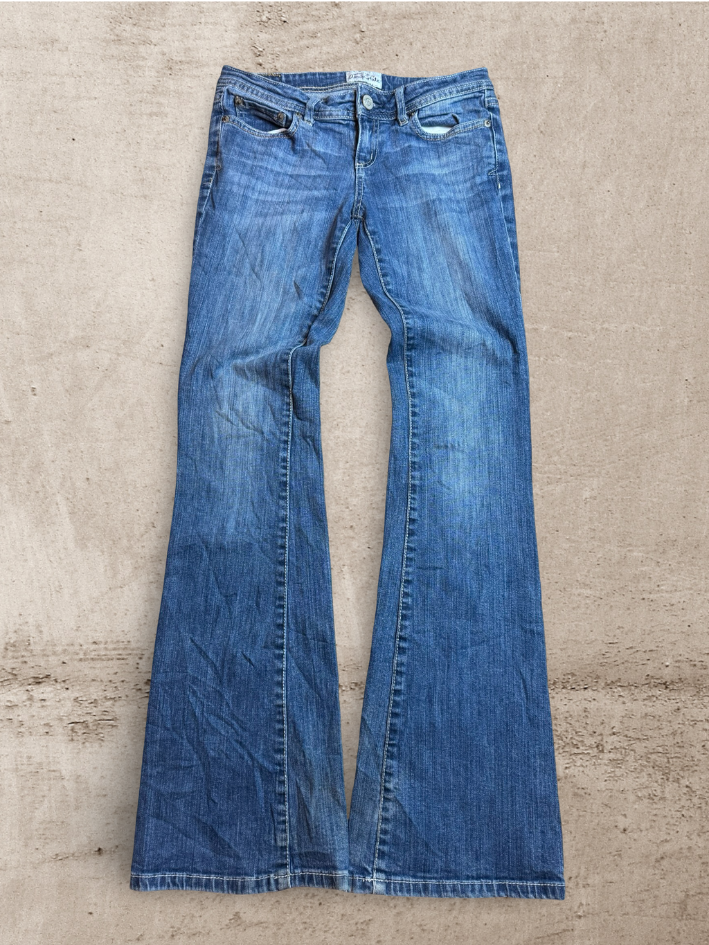 Embroidered Vintage Jeans | W28 L30