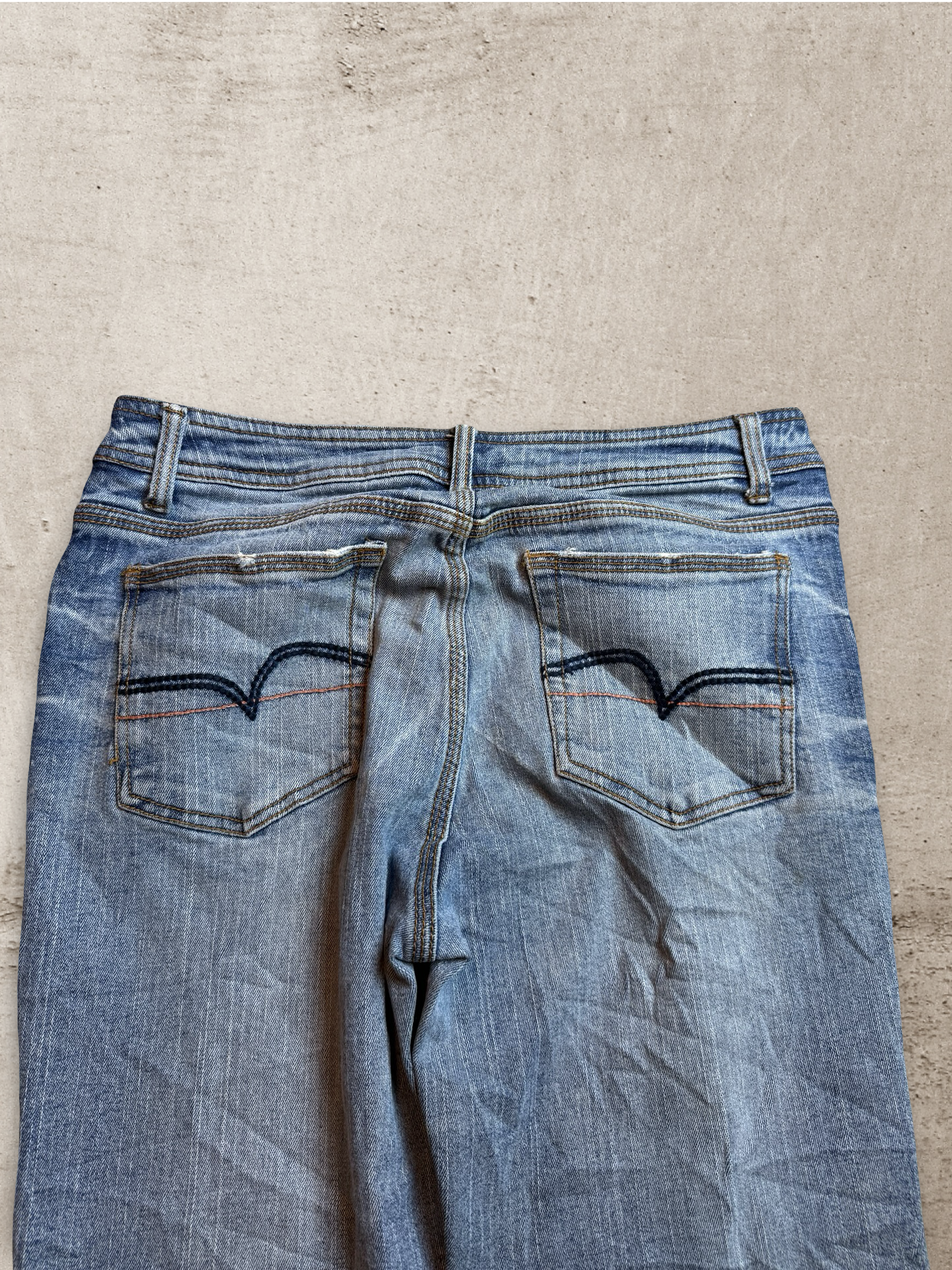 Embroidered Vintage Jeans | W29 L30