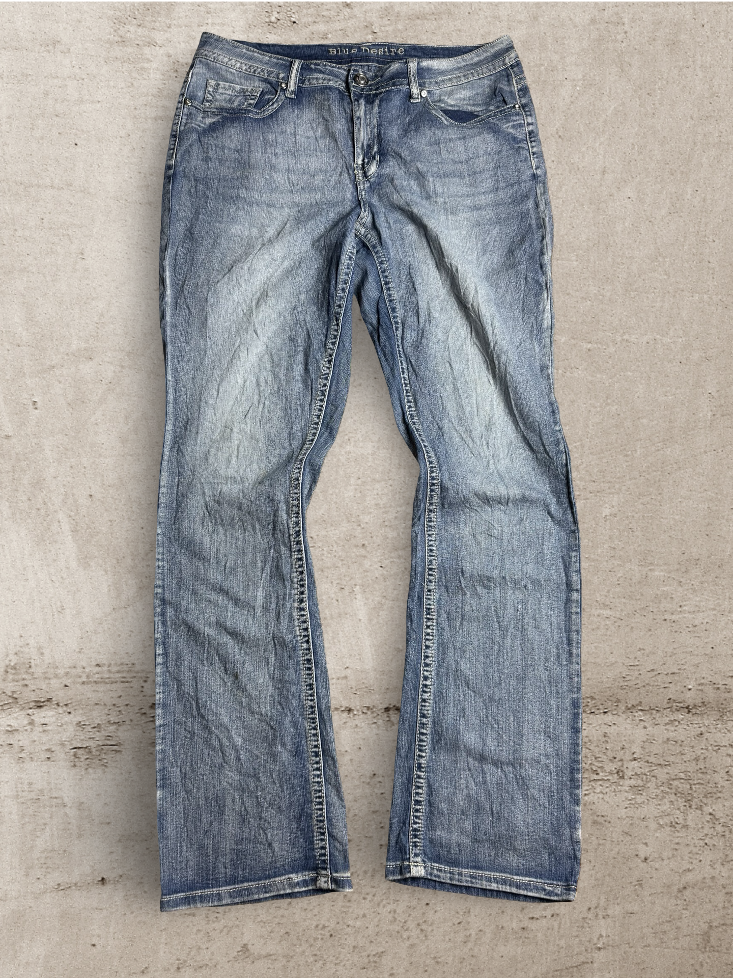 Embroidered Vintage Jeans  | W34 L34
