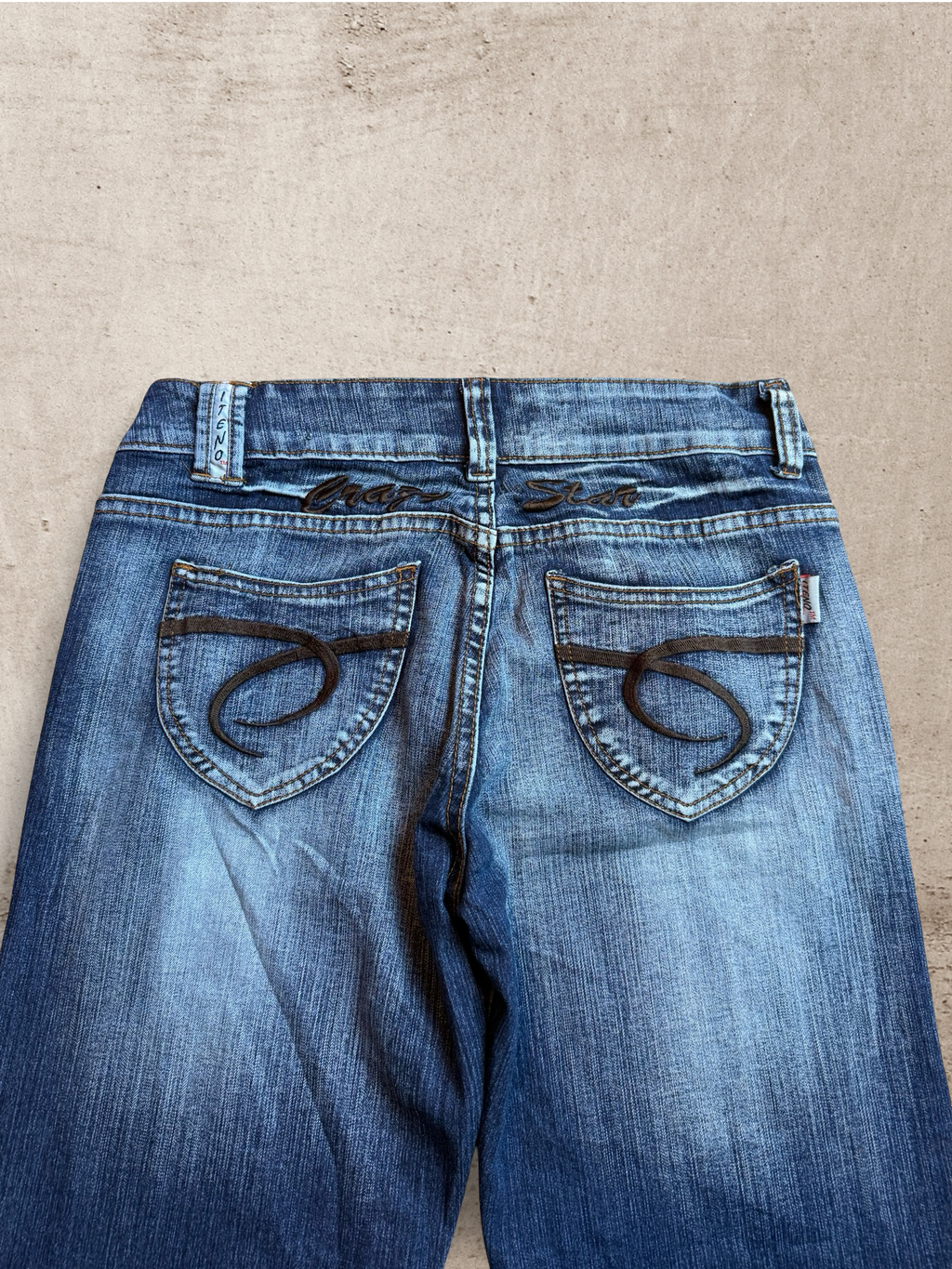 Embroidered Vintage Jeans | W29 L34