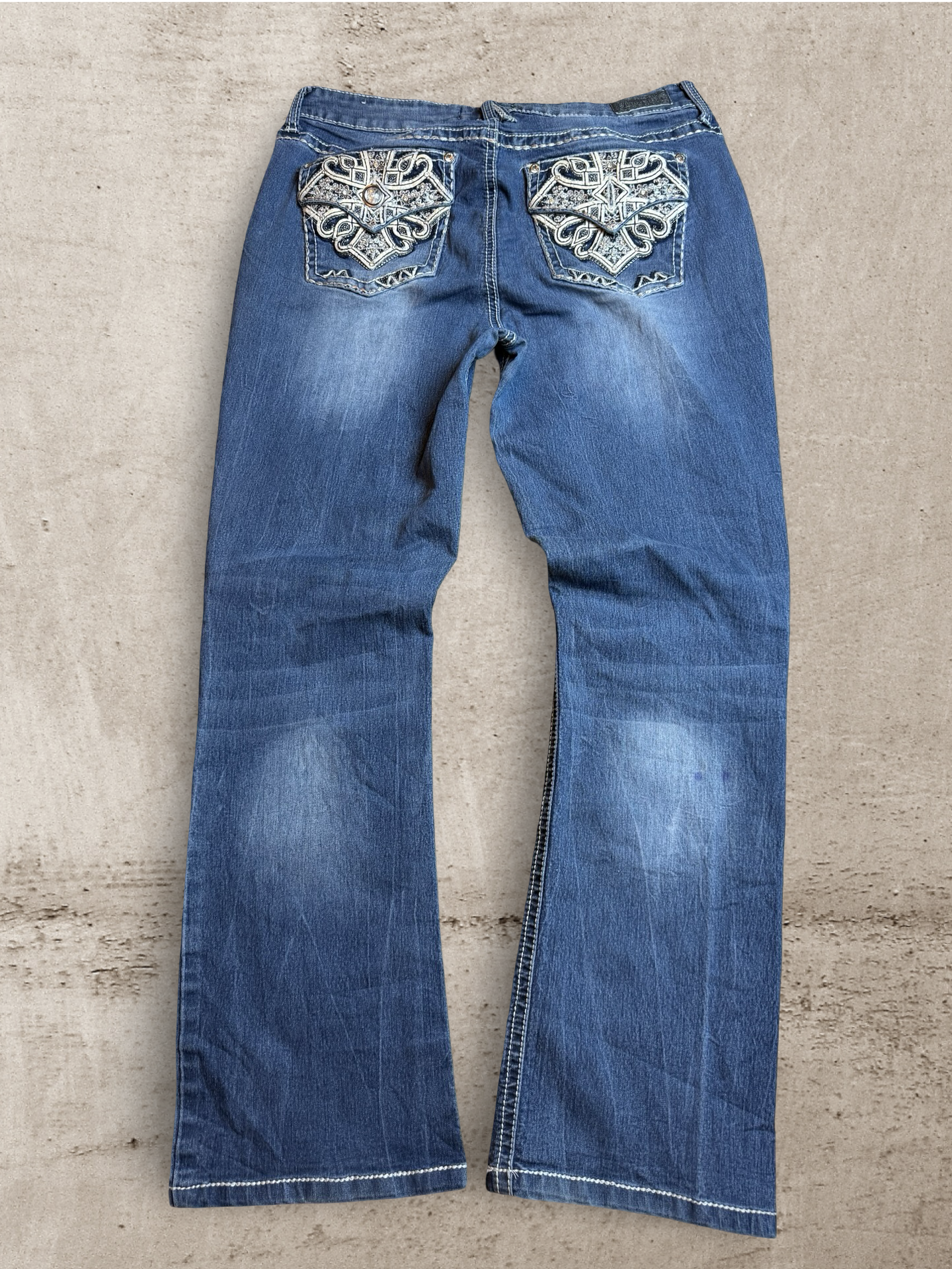 Embroidered Vintage Jeans | W31 L30