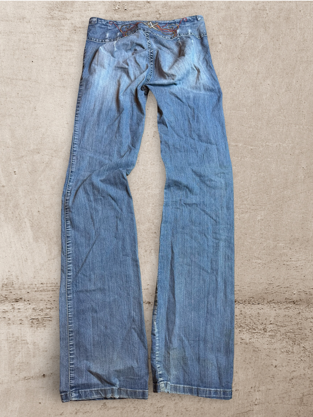 Embroidered Vintage Jeans | W28 L34